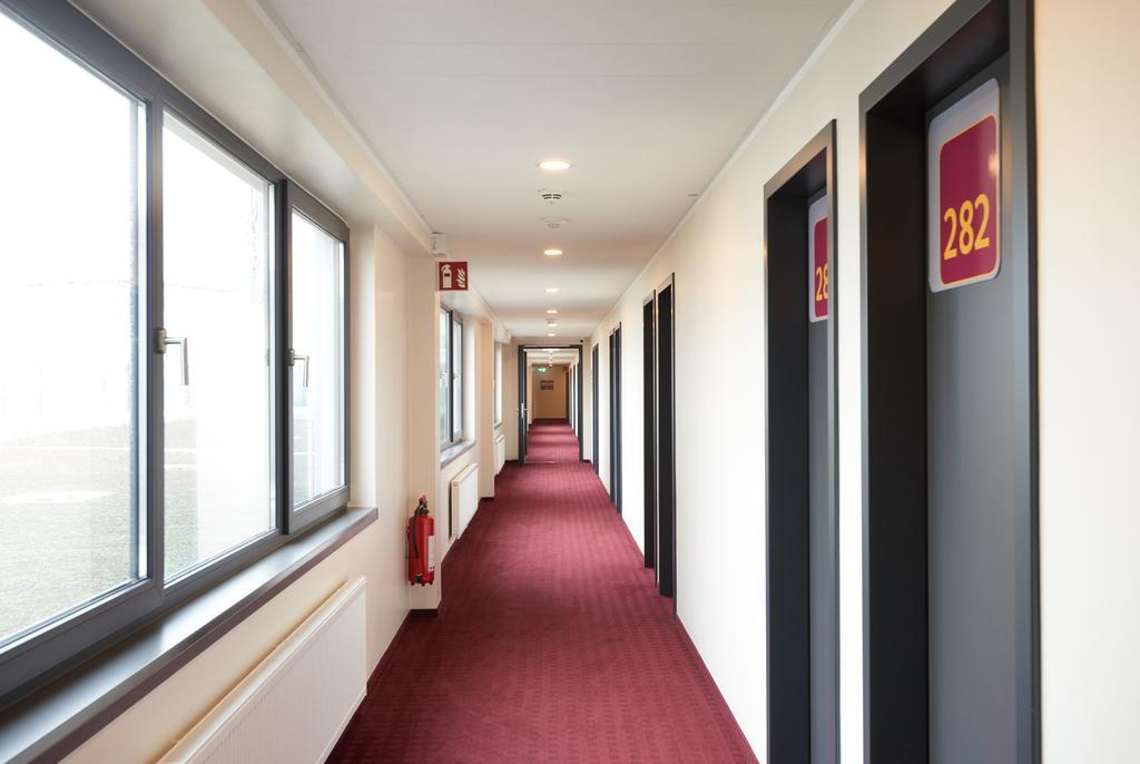Mcdreams Hotel Moenchengladbach Екстериор снимка