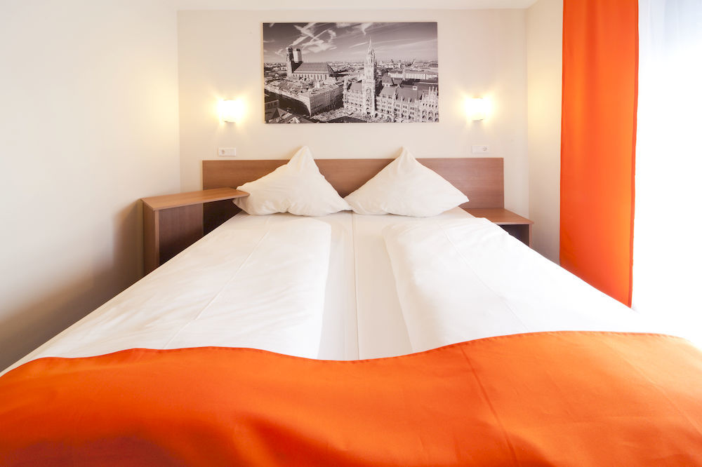 Mcdreams Hotel Moenchengladbach Екстериор снимка